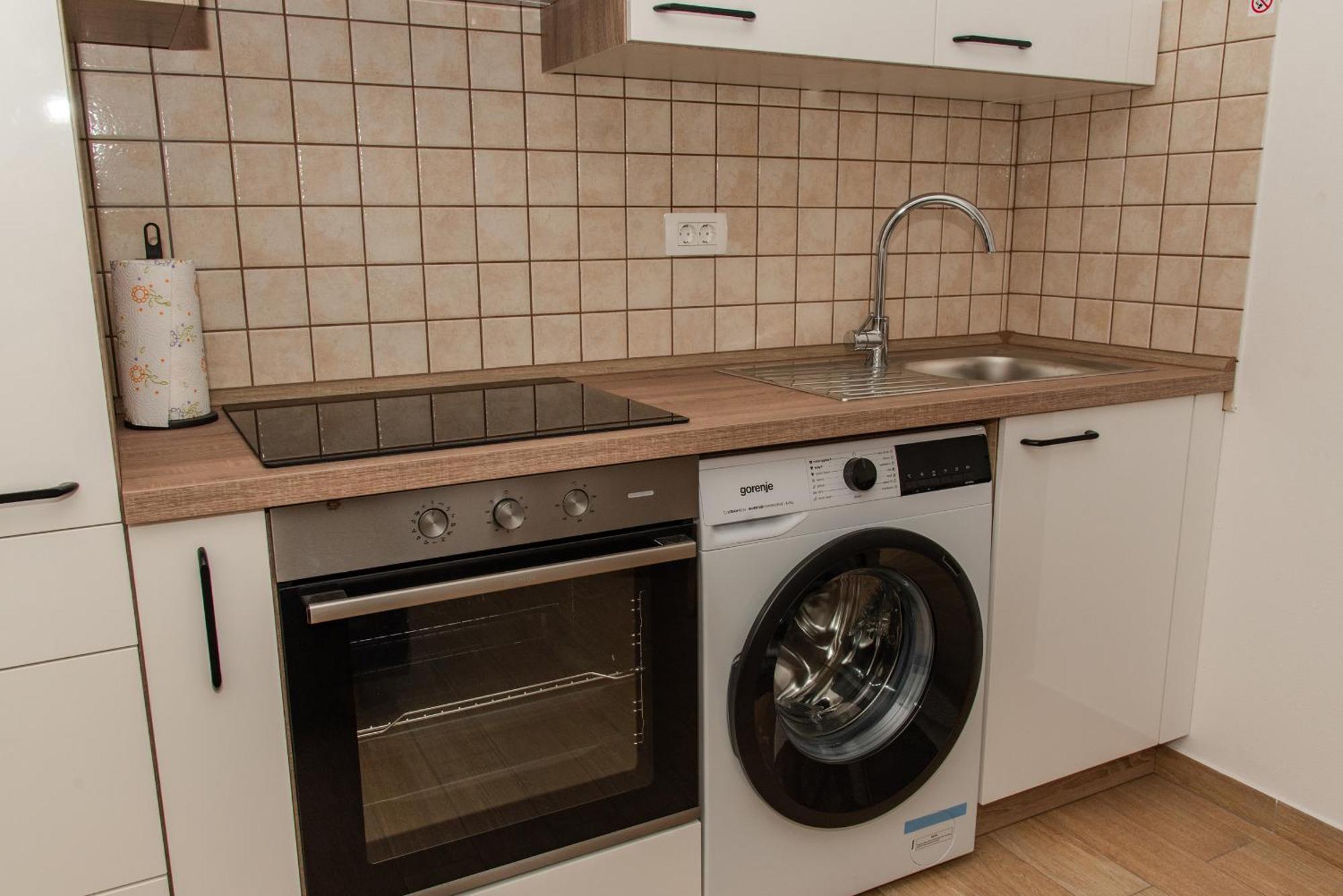 Apartmaji Tinta Kanal Εξωτερικό φωτογραφία